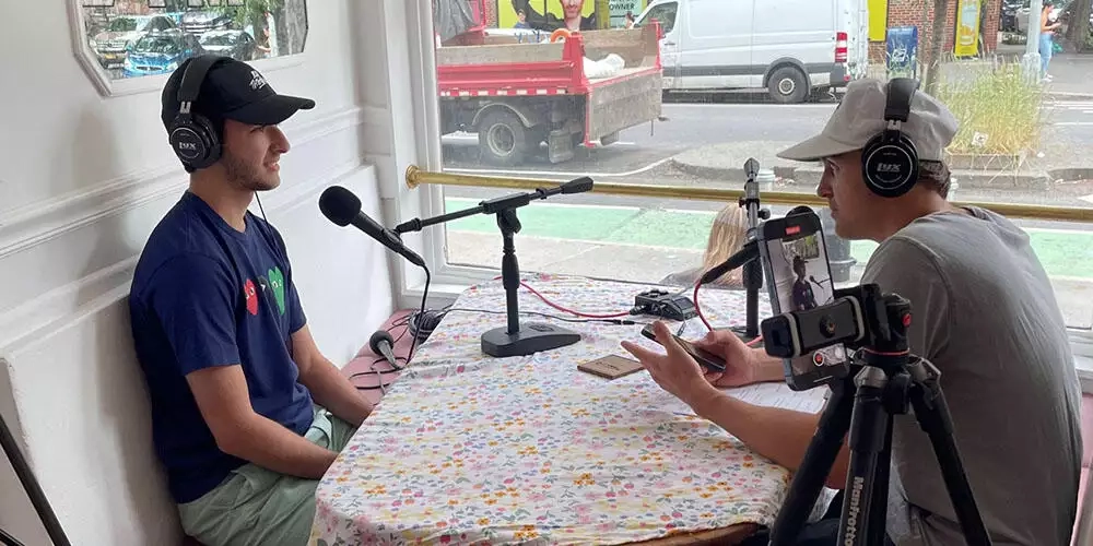 Pictured: Reed Rosen (l) working at ONE37pm. Credit: Reed Rosen