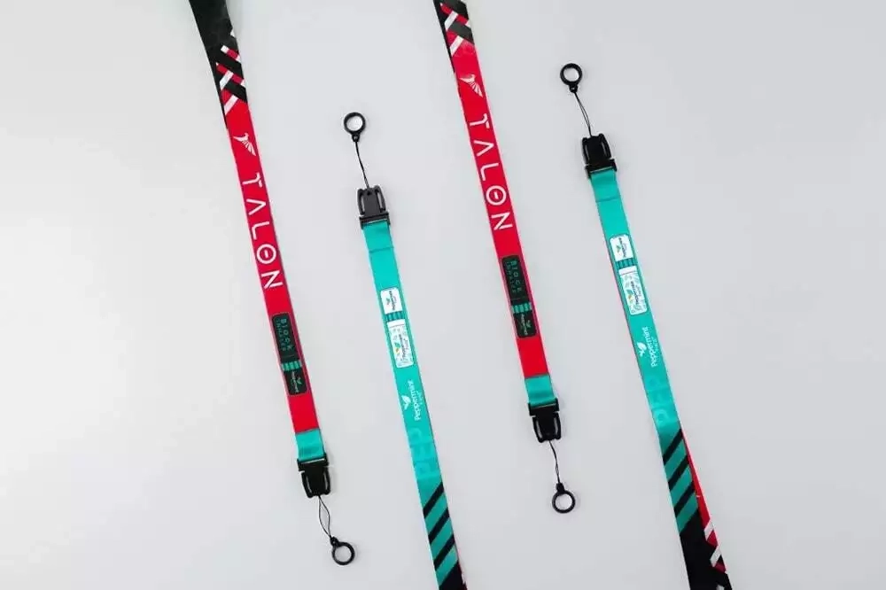 Talon Esports partners with Peppermint Field