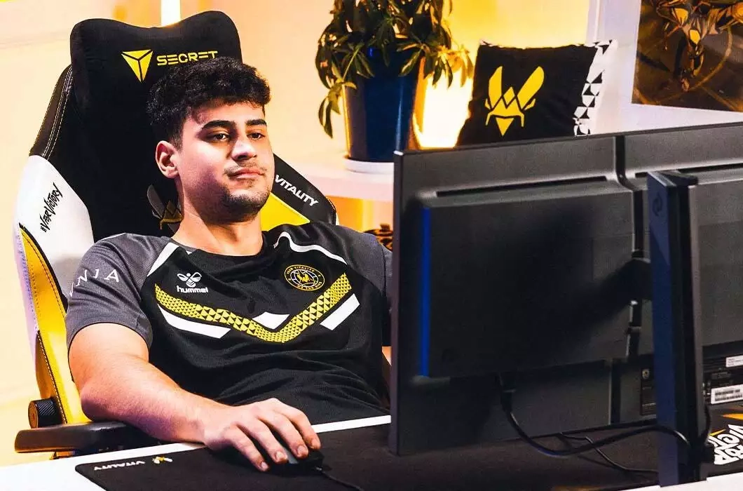 Team Vitality renews partnership with Philips Evnia until 2027