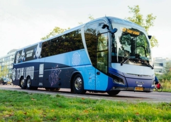 Team Liquid deploying Big Blue on the streets of Hamburg for The International.