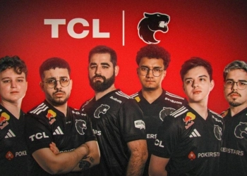 FURIA partners with TCL to promote the brand in Brazil.