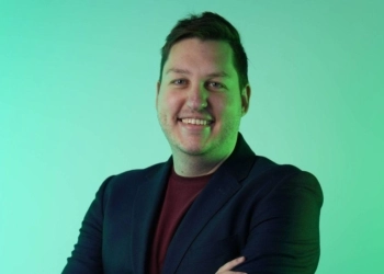 Grant Rousseau joins NIP Group to lead Esports Division.